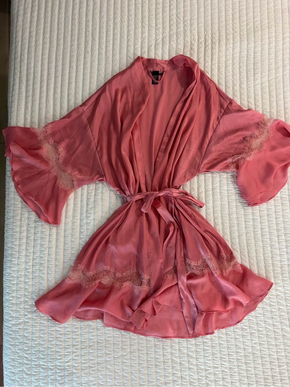 Victoria’s Secret Silky Lace Robe - Pink